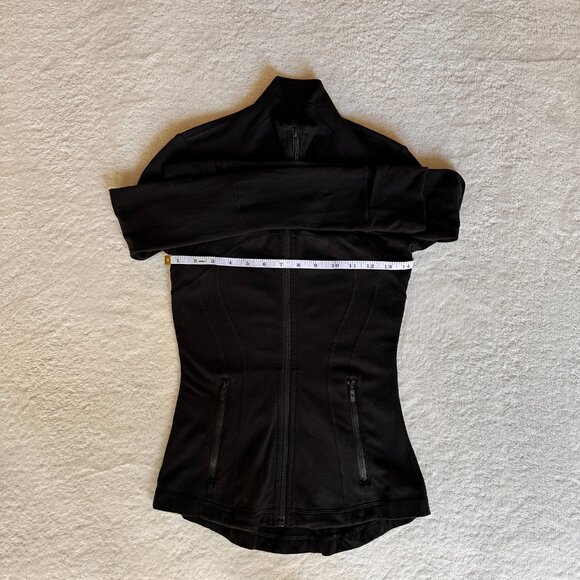 Lululemon Black Define Jacket Size 2 - Sculpting Iconic Fit - Picture 8 of 10